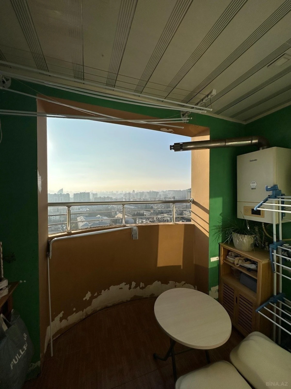 Satılır 3 otaqlı mənzil 101 m²