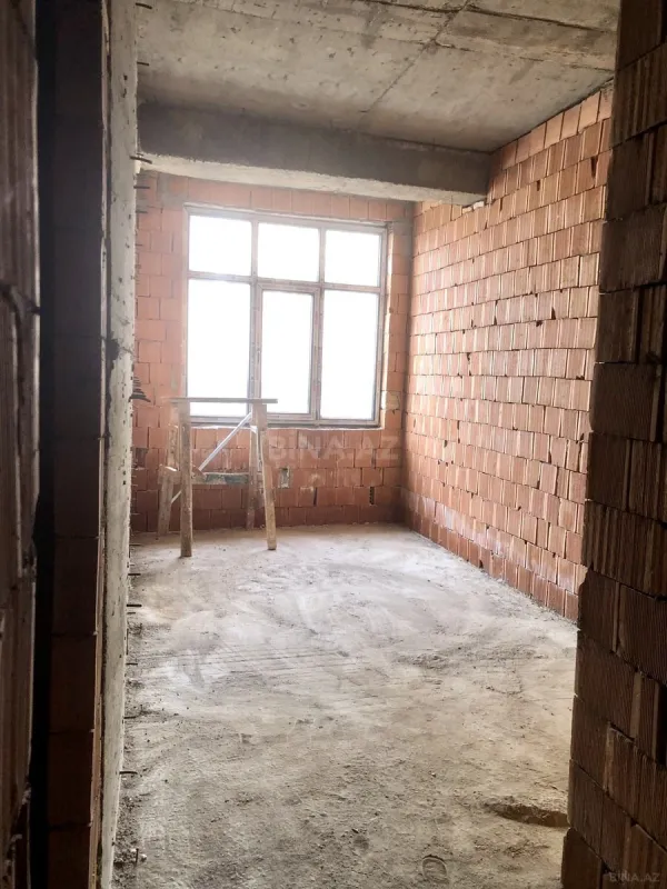 Satılır 3 otaqlı mənzil 77 m²