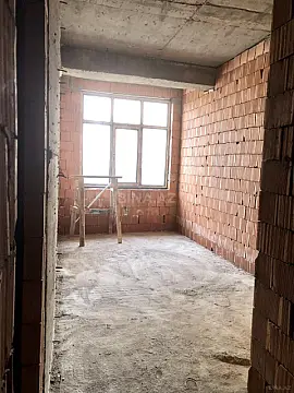 Satılır 3 otaqlı mənzil 77 m²