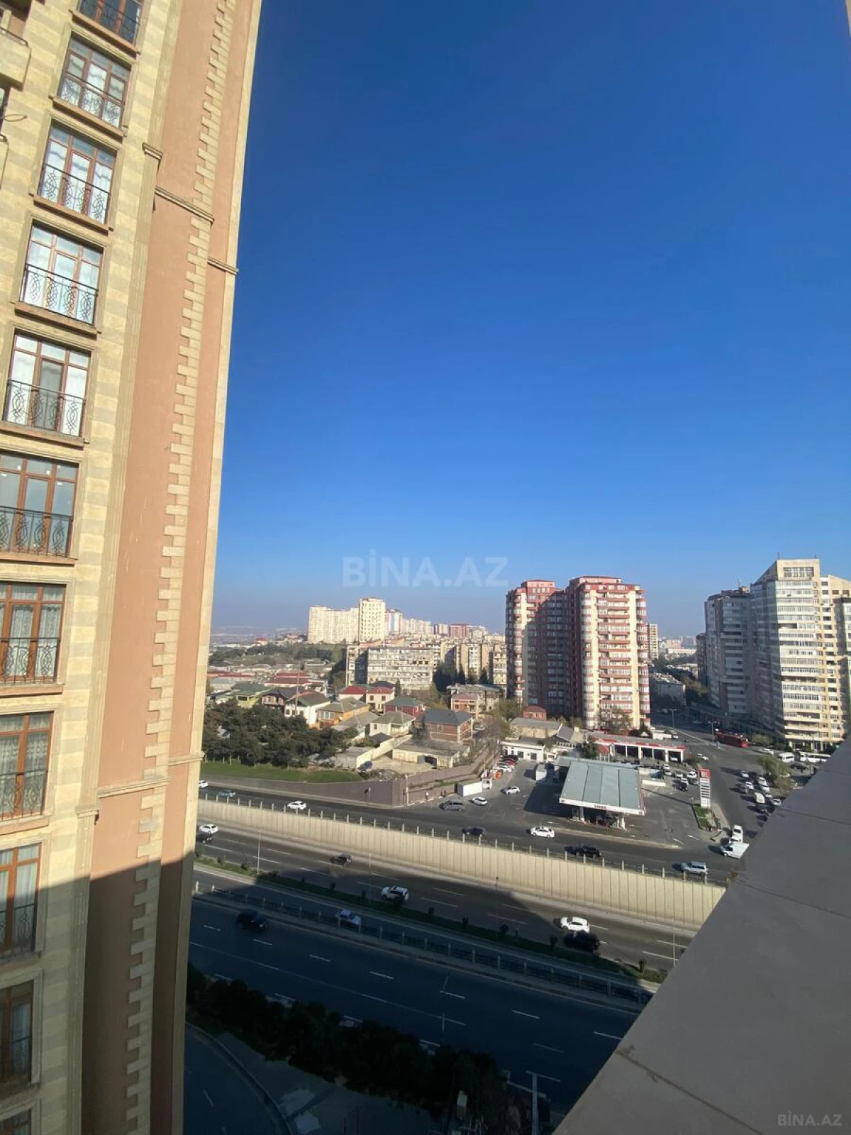 Satılır 3 otaqlı mənzil 77 m²