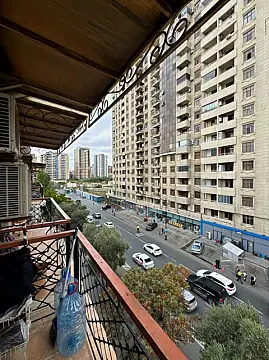 Satılır 2 otaqlı mənzil 52 m²
