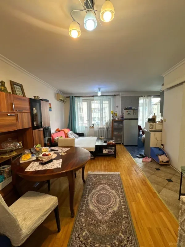 Satılır 2 otaqlı mənzil 52 m²