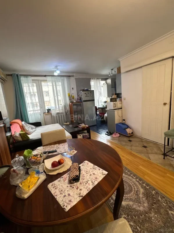 Satılır 2 otaqlı mənzil 52 m²
