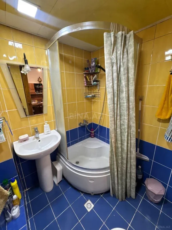 Satılır 2 otaqlı mənzil 52 m²