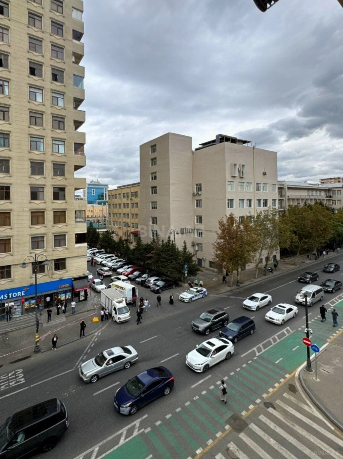 Satılır 2 otaqlı mənzil 52 m²