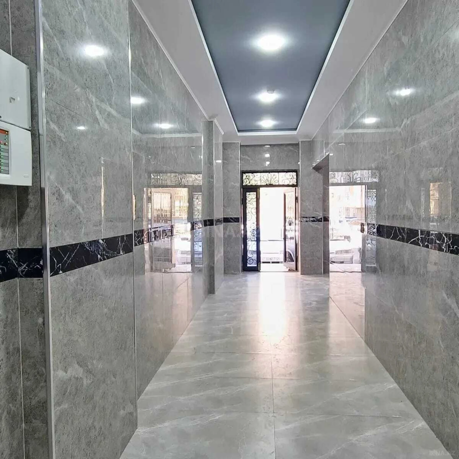 Satılır 2 otaqlı mənzil 85 m²