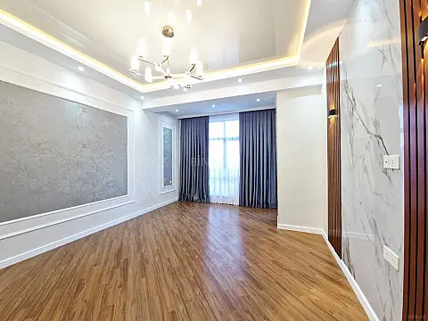 Satılır 2 otaqlı mənzil 85 m²