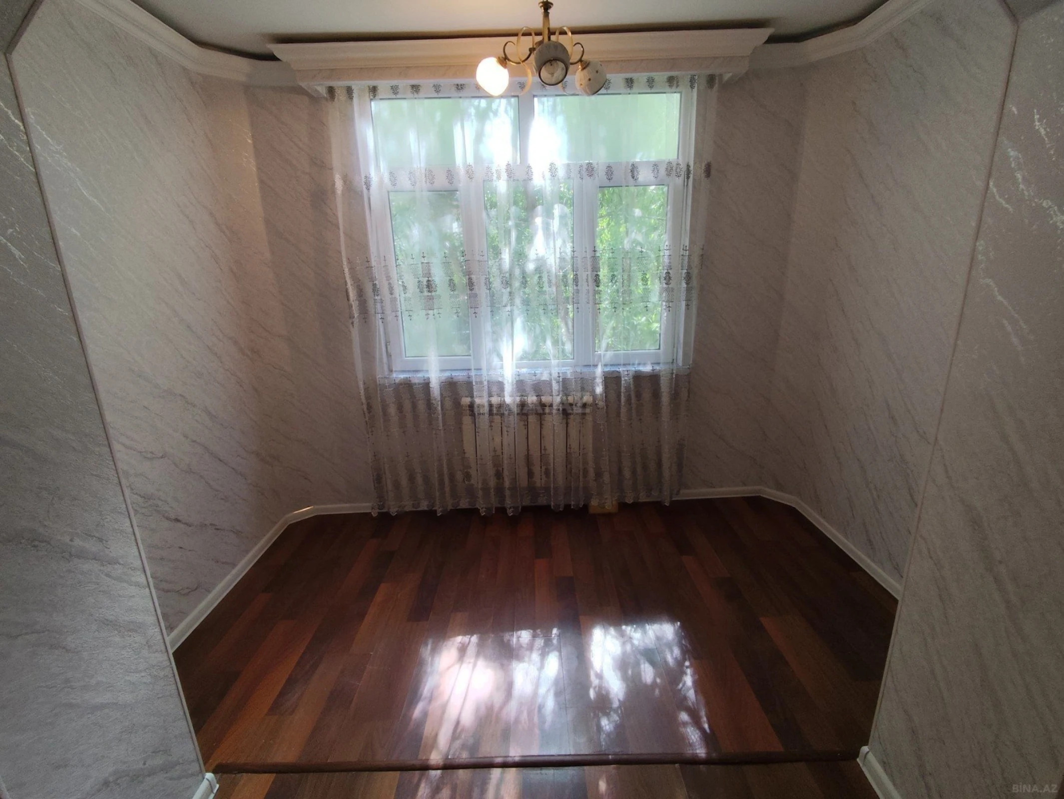 Satılır 2 otaqlı mənzil 50 m²