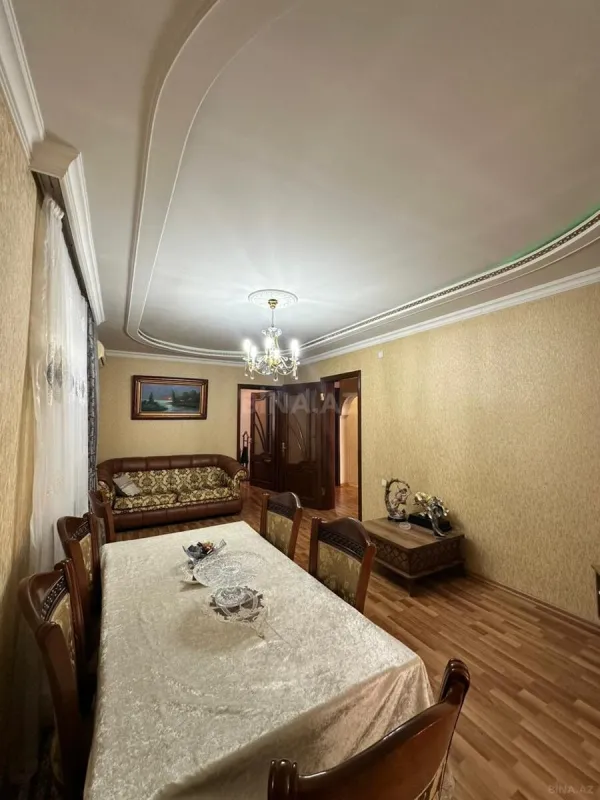 Satılır 5 otaqlı həyət evi 130 m²