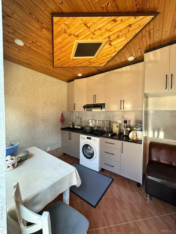 Satılır 5 otaqlı həyət evi 130 m²