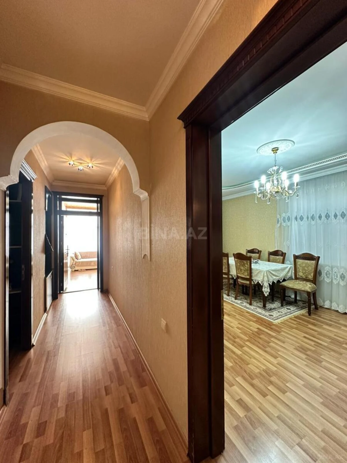 Satılır 5 otaqlı həyət evi 130 m²