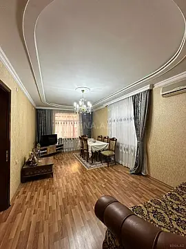 Satılır 5 otaqlı həyət evi 130 m²