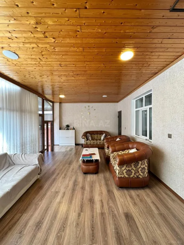 Satılır 5 otaqlı həyət evi 130 m²