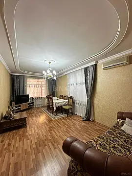 Satılır 5 otaqlı həyət evi 130 m²
