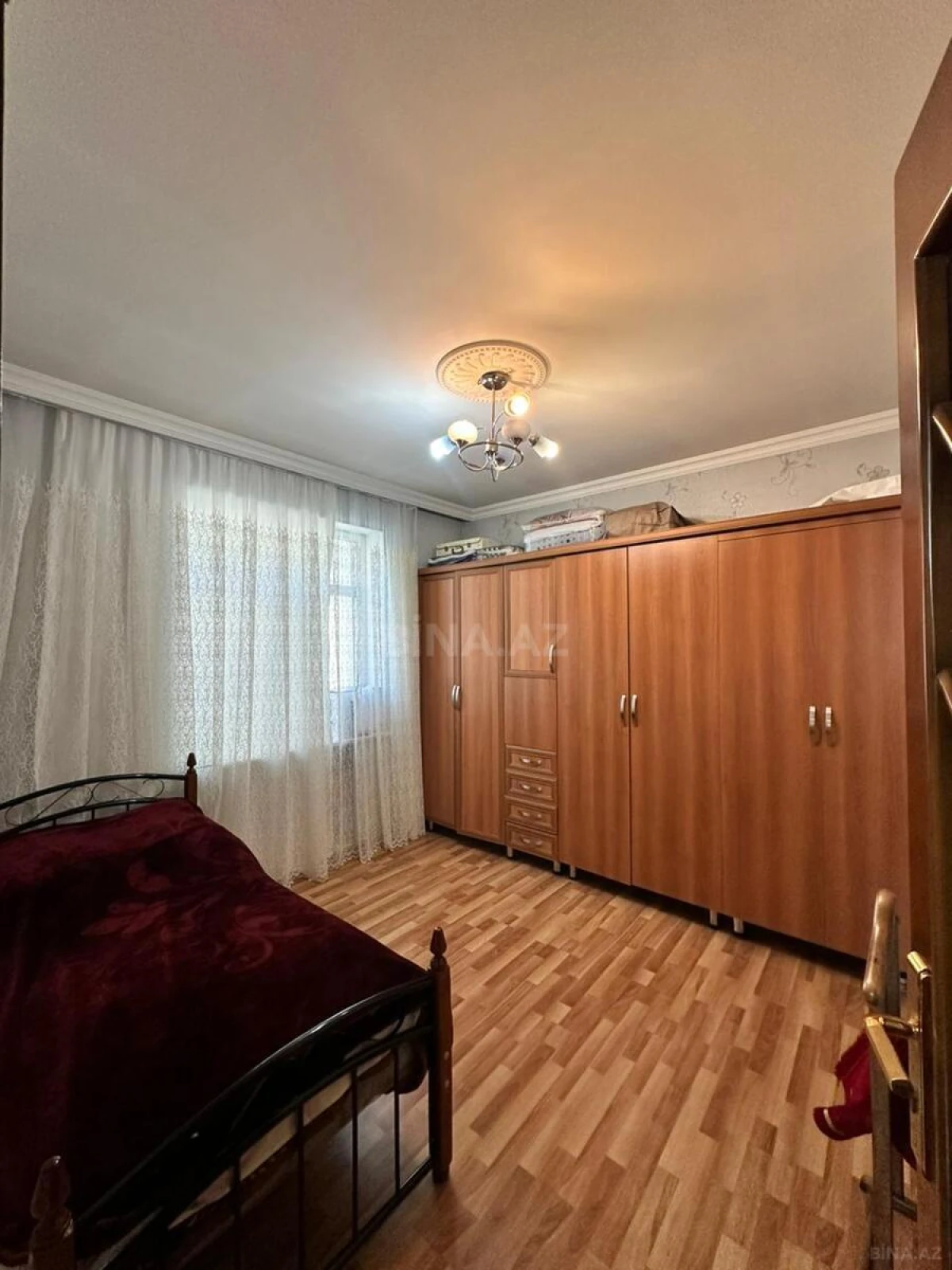 Satılır 5 otaqlı həyət evi 130 m²