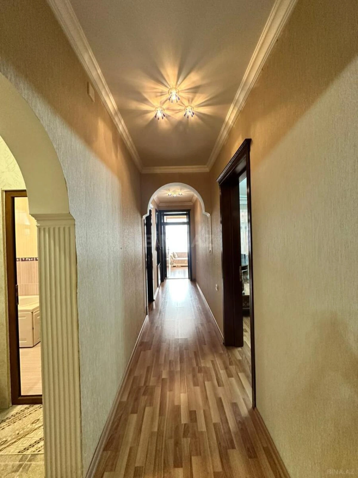 Satılır 5 otaqlı həyət evi 130 m²