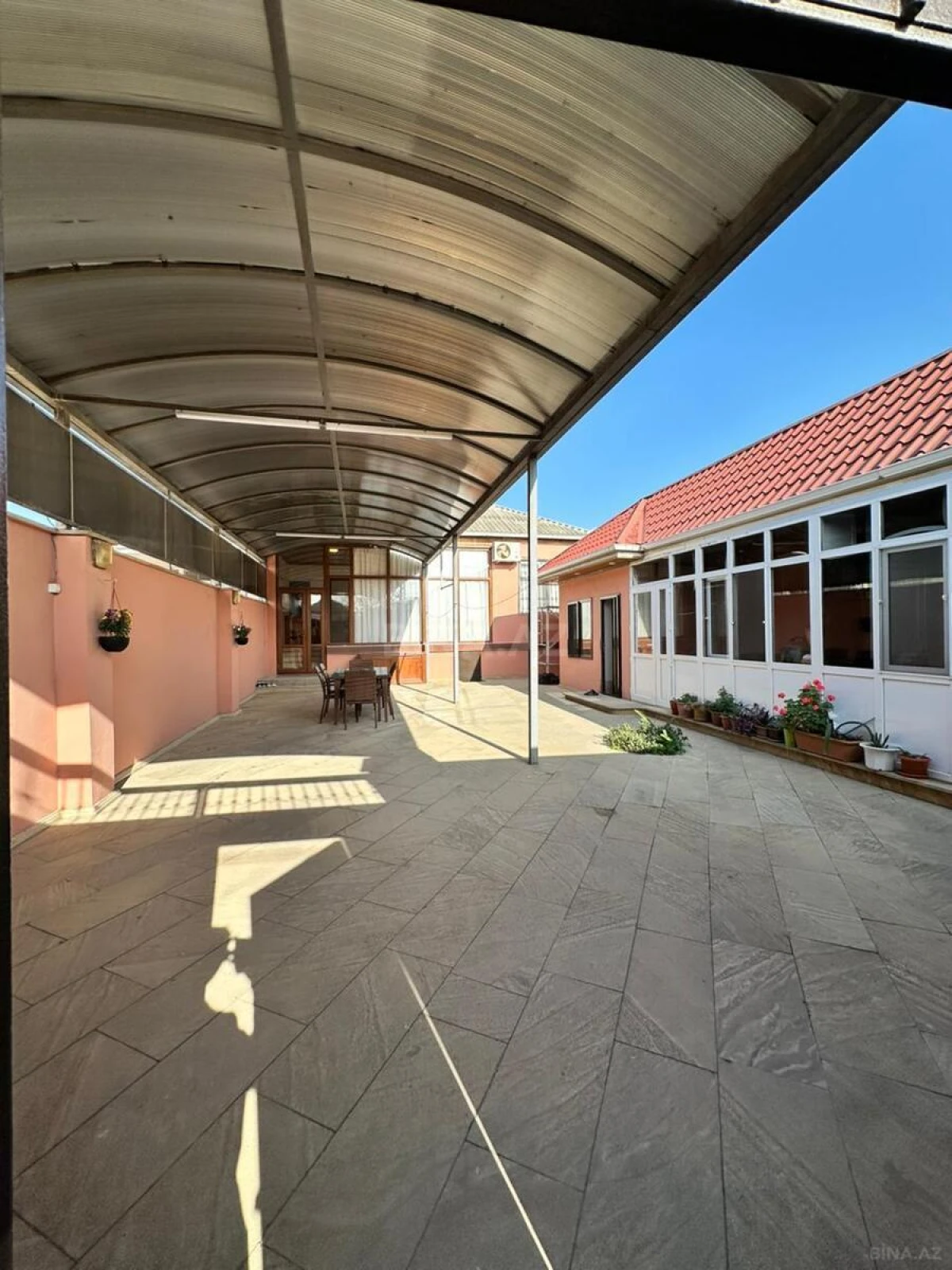 Satılır 5 otaqlı həyət evi 130 m²