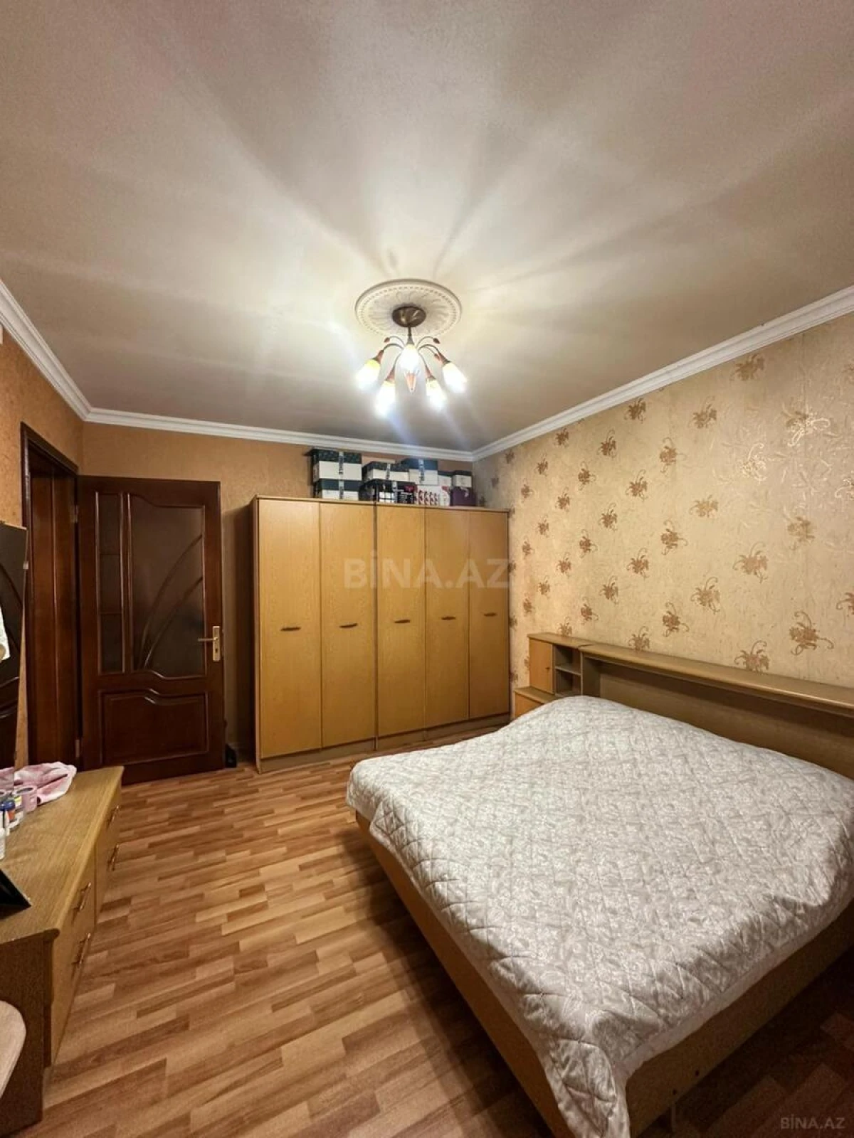 Satılır 5 otaqlı həyət evi 130 m²