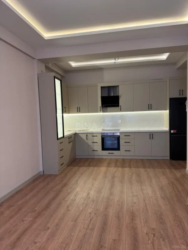 Satılır 2 otaqlı mənzil 91 m²