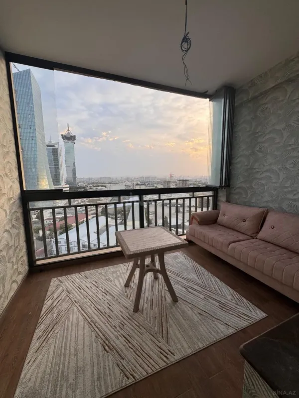 Satılır 2 otaqlı mənzil 91 m²