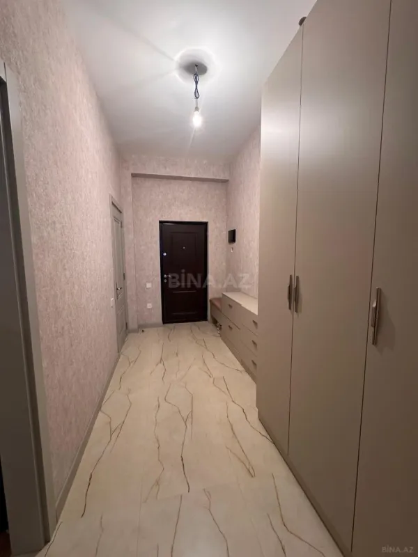 Satılır 2 otaqlı mənzil 91 m²