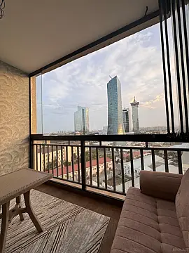 Satılır 2 otaqlı mənzil 91 m²