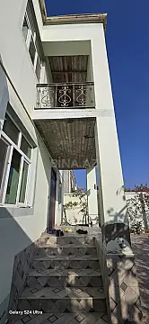 Satılır 5 otaqlı həyət evi 240 m²
