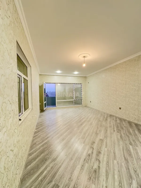 Satılır 6 otaqlı həyət evi 220 m²