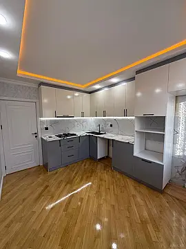 Satılır 2 otaqlı mənzil 65 m²