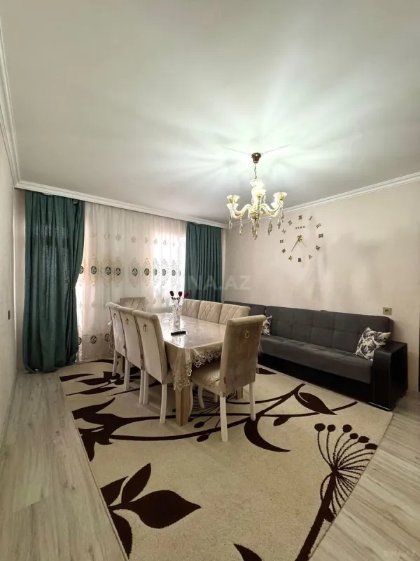 Satılır 4 otaqlı mənzil 109 m²