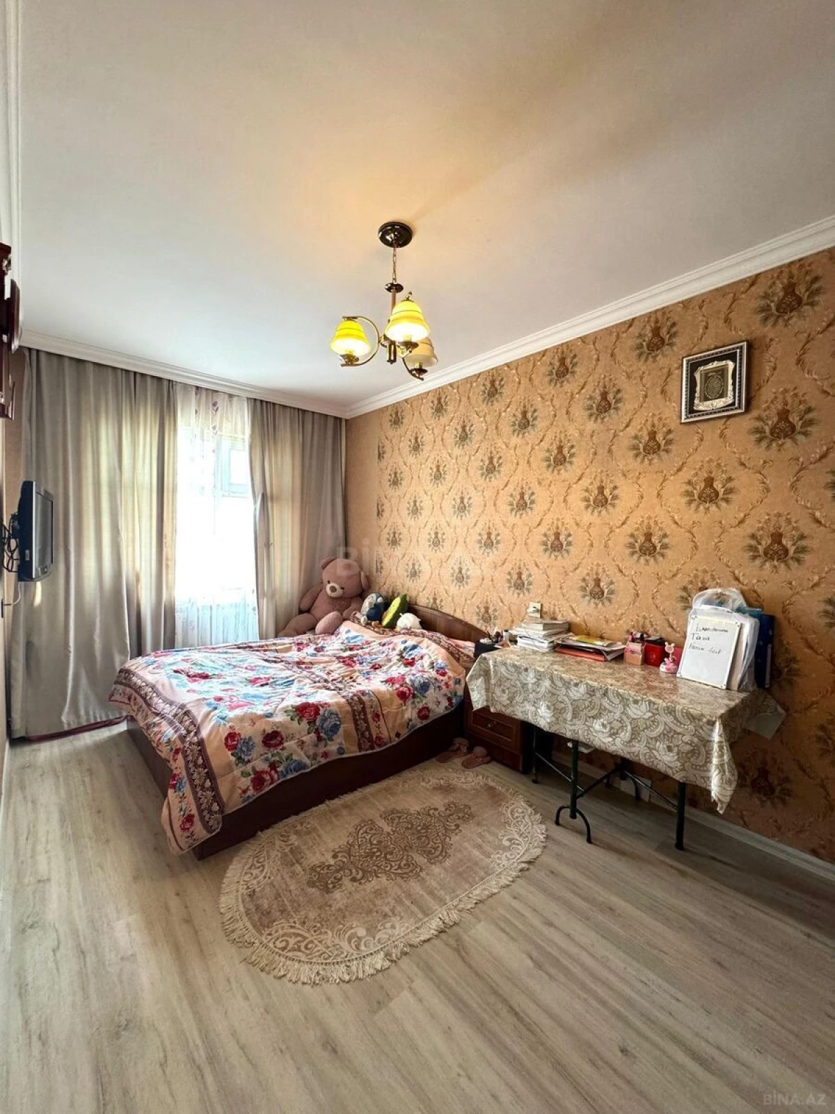 Satılır 4 otaqlı mənzil 109 m²
