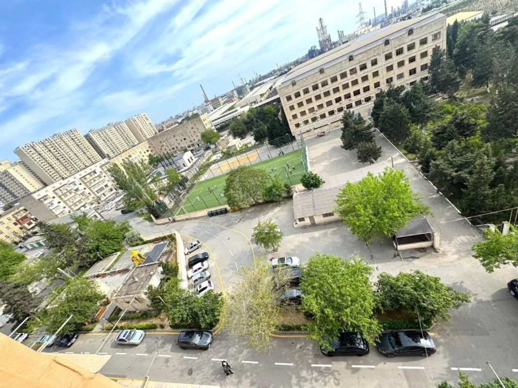 Satılır 4 otaqlı mənzil 109 m²