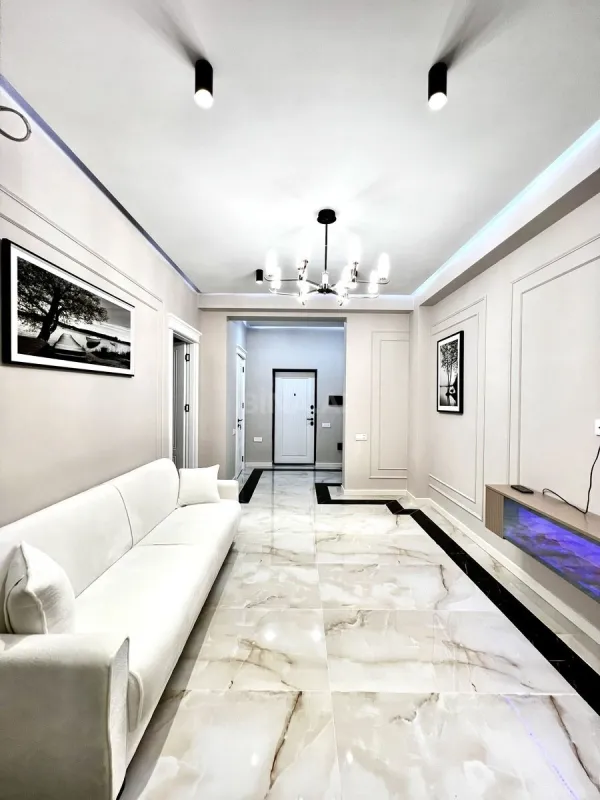 Satılır 2 otaqlı mənzil 52 m²