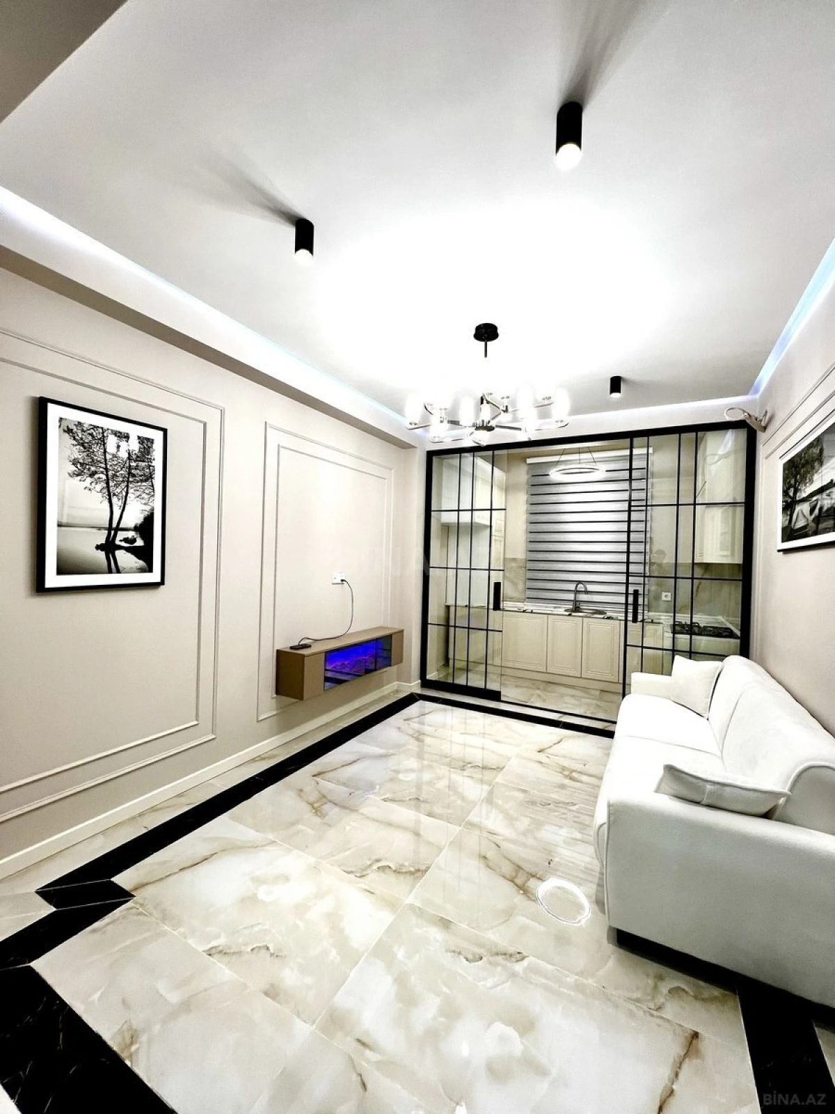 Satılır 2 otaqlı mənzil 52 m²