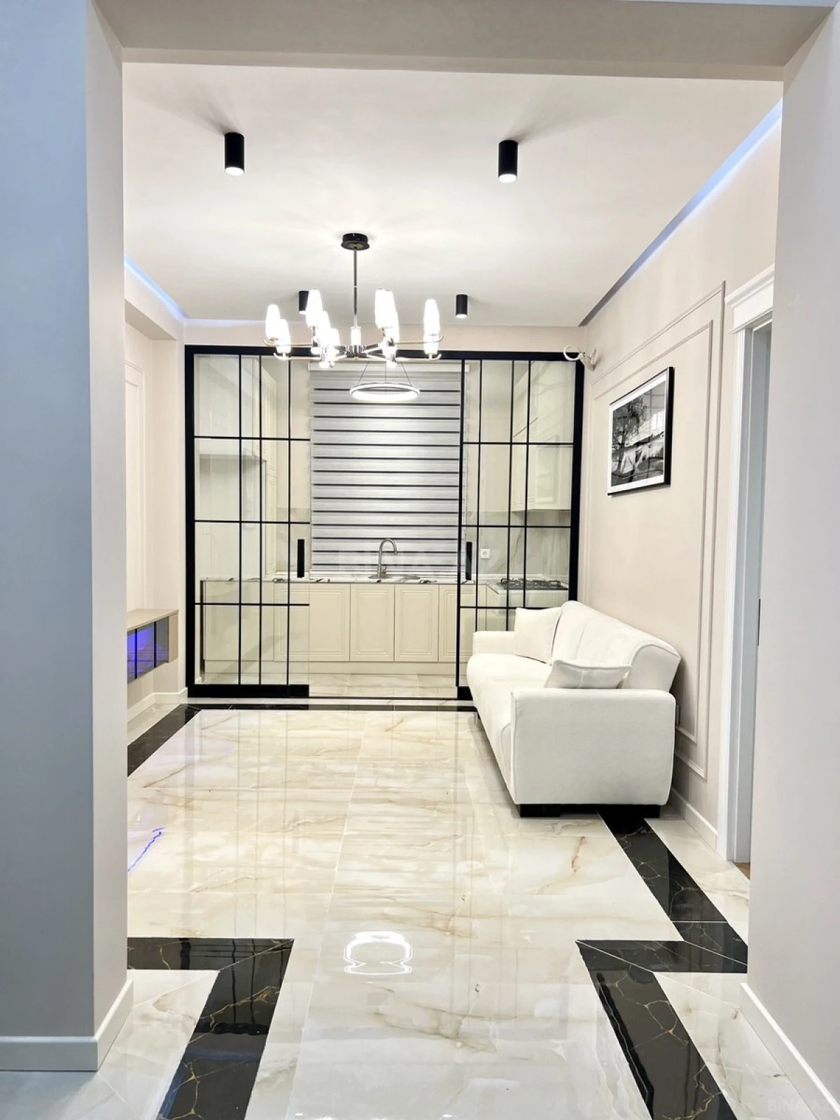 Satılır 2 otaqlı mənzil 52 m²