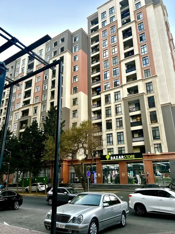 Satılır 2 otaqlı mənzil 52 m²