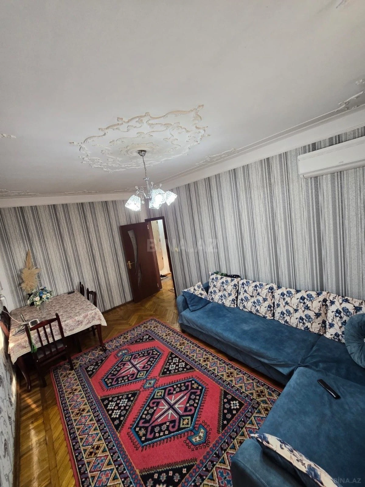 Satılır 2 otaqlı mənzil 60 m²