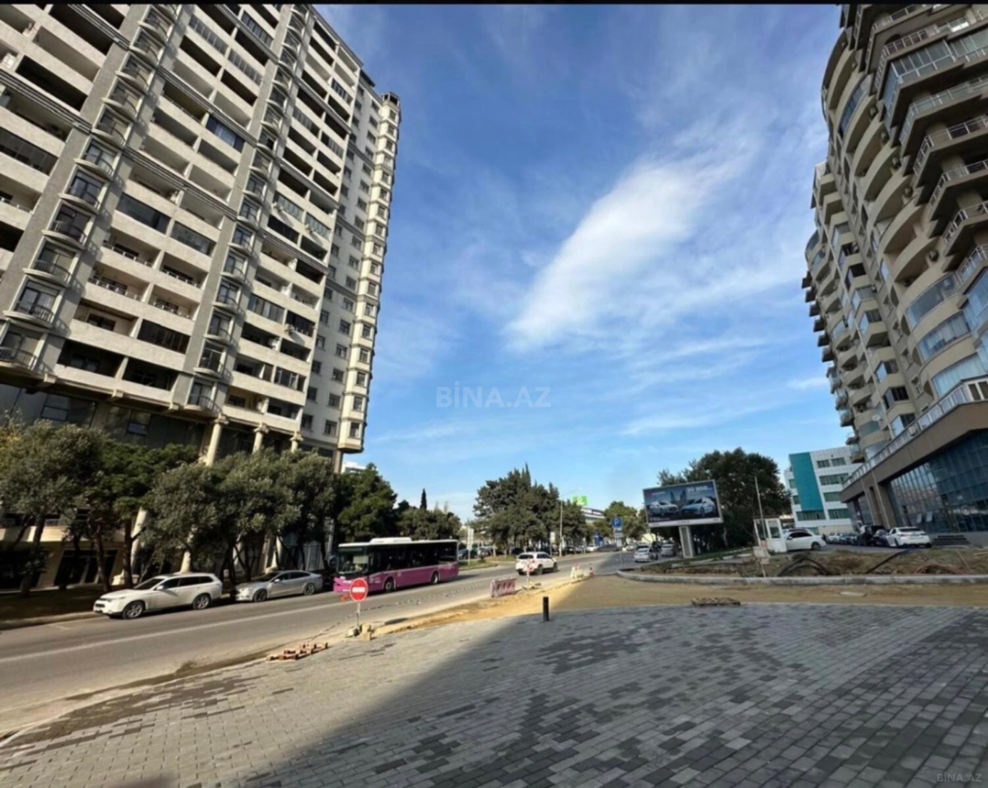Satılır 2 otaqlı mənzil 70 m²