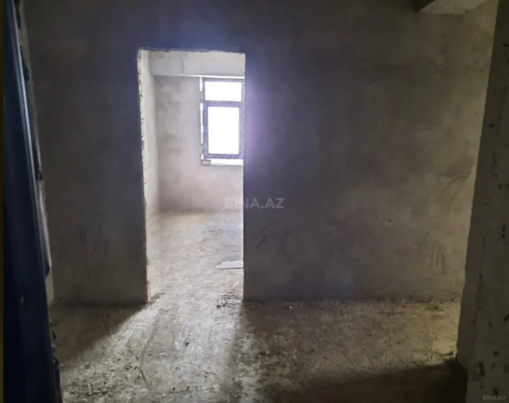 Satılır 2 otaqlı mənzil 70 m²