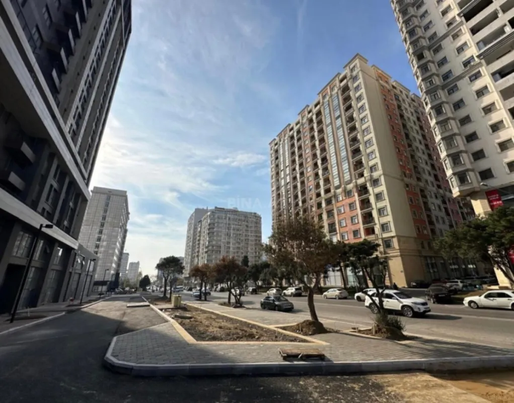 Satılır 2 otaqlı mənzil 70 m²