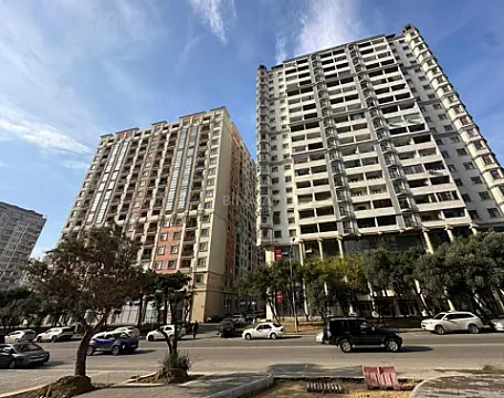 Satılır 2 otaqlı mənzil 70 m²