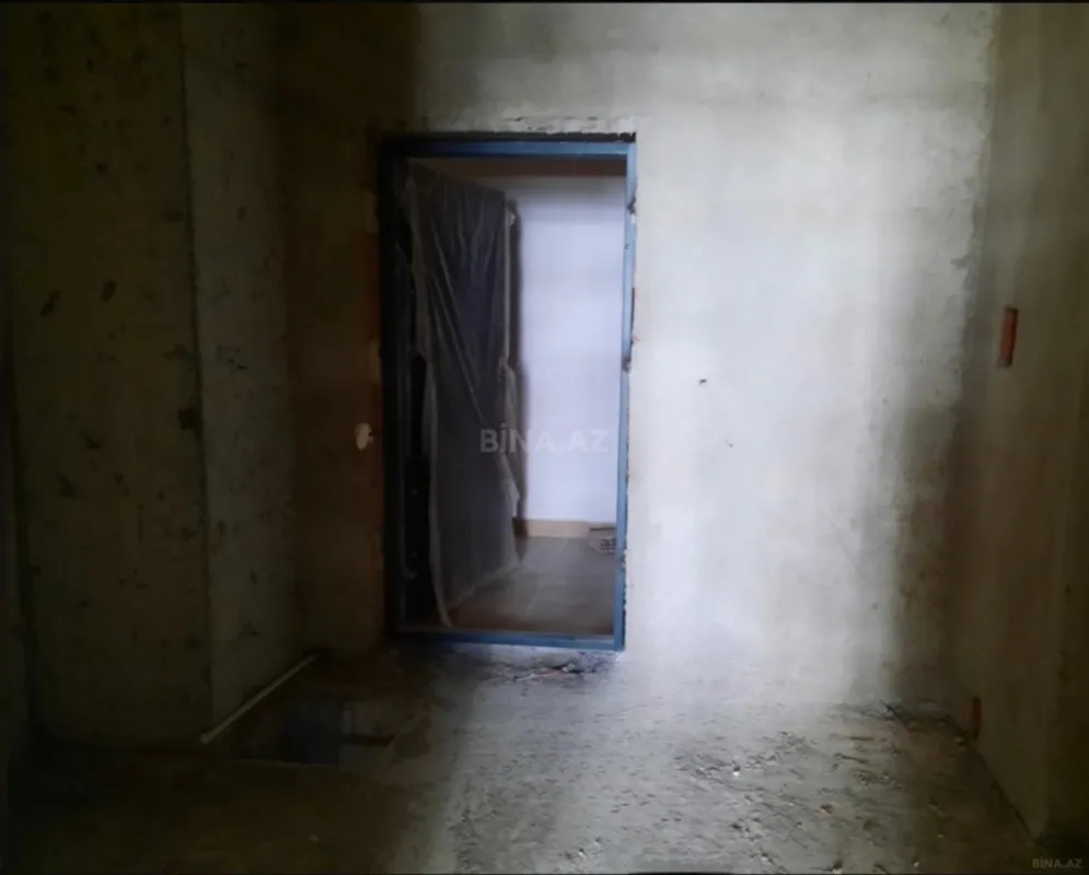 Satılır 2 otaqlı mənzil 70 m²