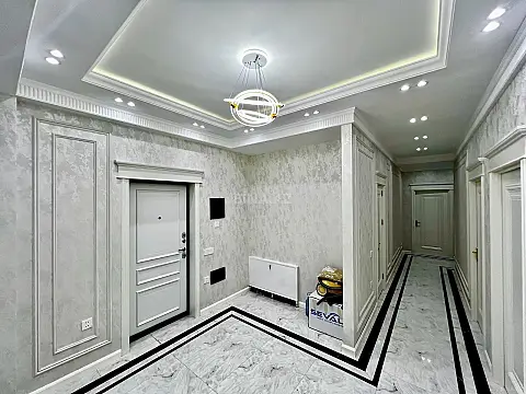 Satılır 5 otaqlı mənzil 185 m² — Bakı 5 otaq 185.00 m²
