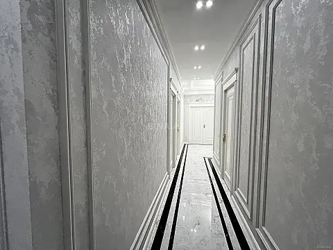 Satılır 5 otaqlı mənzil 185 m²