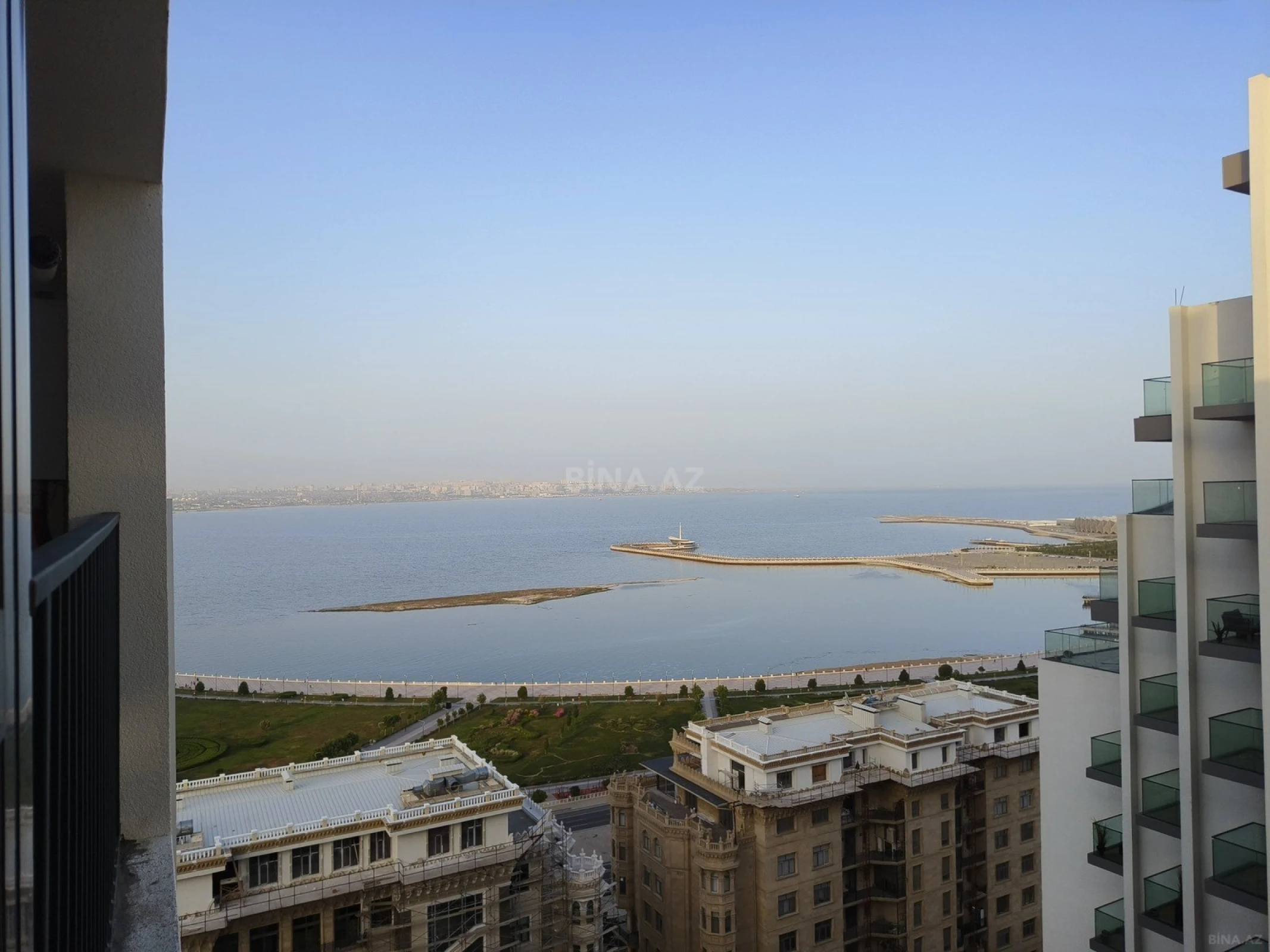 Kirayə verilir 2 otaqlı mənzil 71 m²