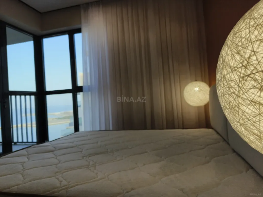 Kirayə verilir 2 otaqlı mənzil 71 m²