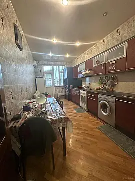Satılır 2 otaqlı mənzil 90 m²