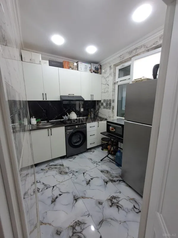 Satılır 2 otaqlı mənzil 55 m²