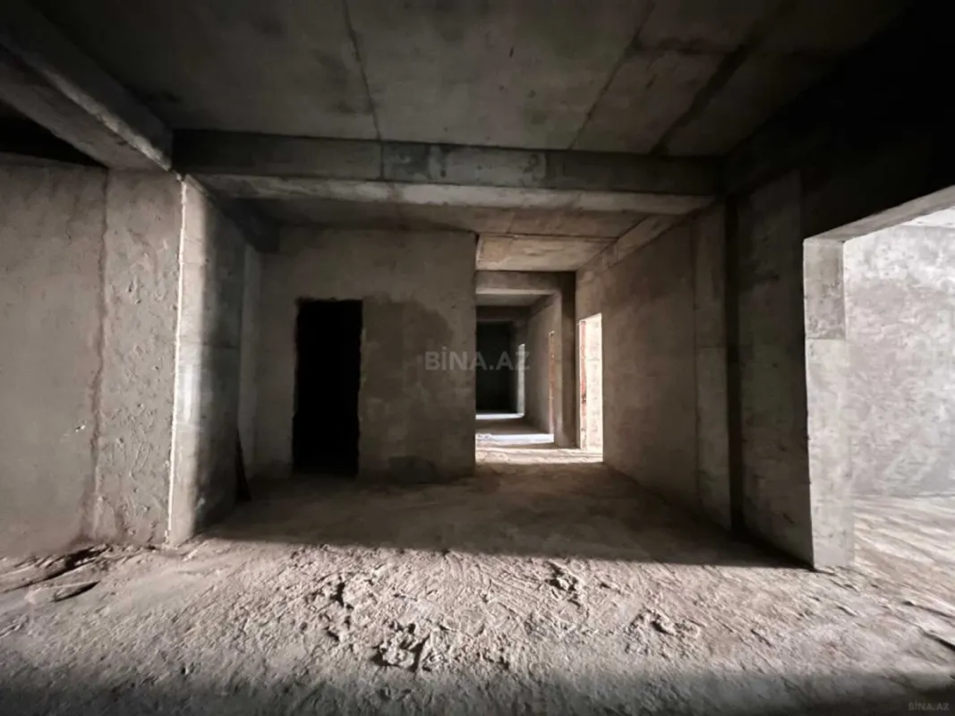 Satılır 2 otaqlı mənzil 80 m²