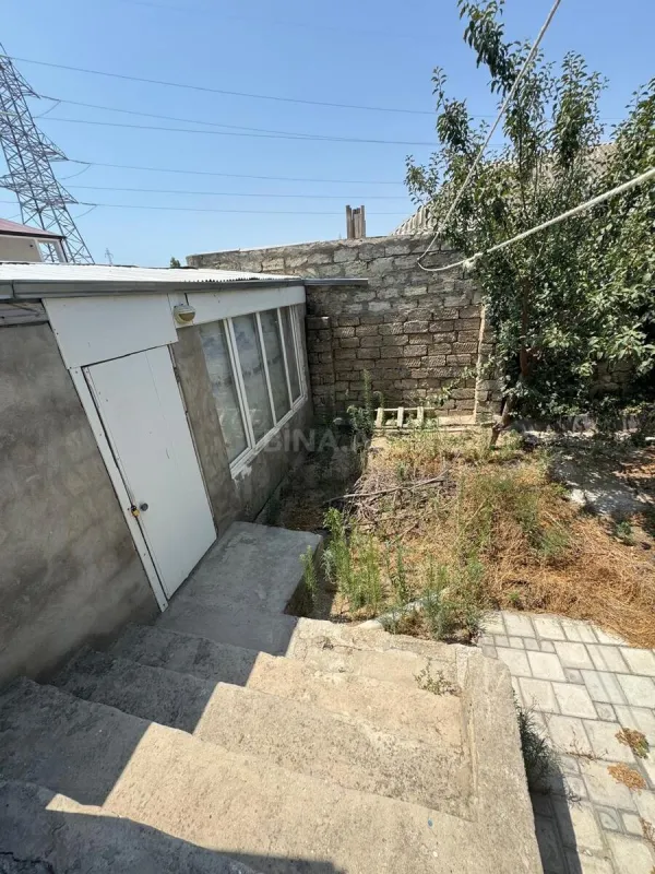 Satılır 4 otaqlı həyət evi 127 m²